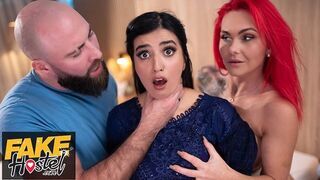 Szégyenlős pakisztáni csajszika felébred szexuálisan egy édeshármasban kéjenc brit párral