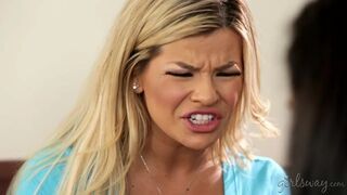 Abby Lee Latina és Adriana Sephora forró fiatal leszbi játékai